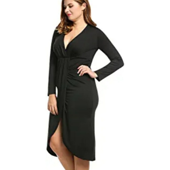 🆕⭐Plus size Black faux wrap dress⭐ - Picture 3 of 7